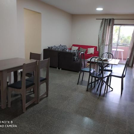 Amplio Y Comodo Apartamento Con Bella Vista En Pleno Centro シウダー・デル・エステ エクステリア 写真